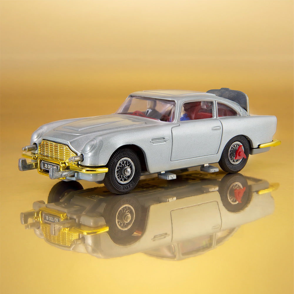Corgi Model Club | Exclusive Membership Club & Diecast Corgi Models