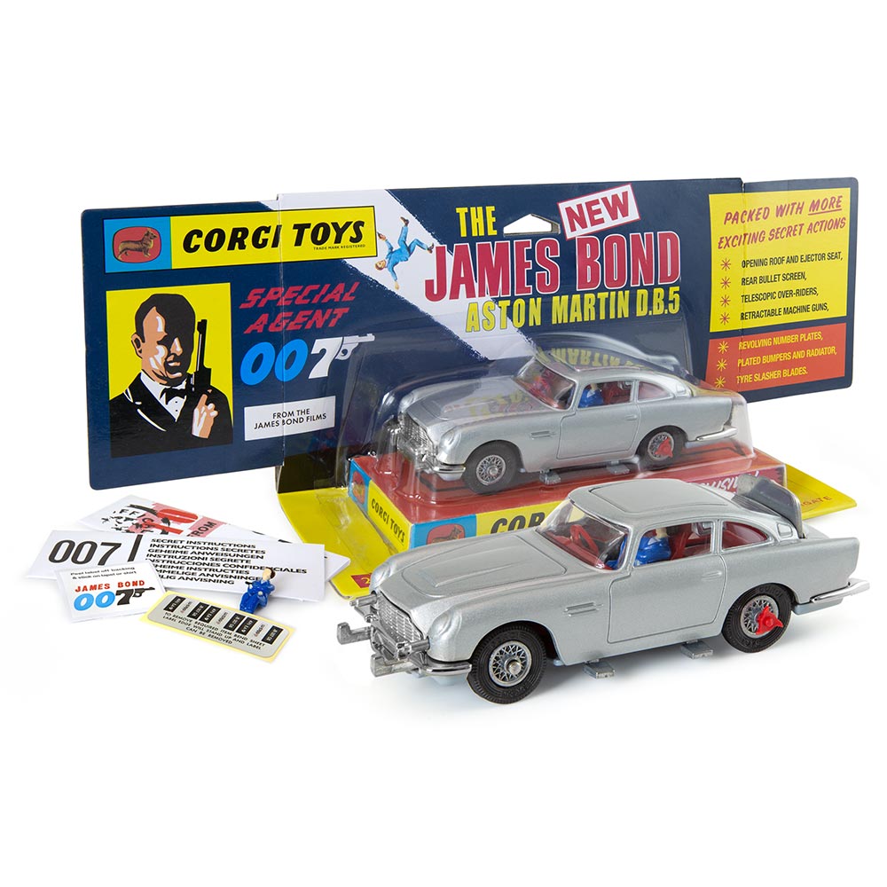 JAMES BOND'S ASTON MARTIN DB5 SILVER GRILLE EDITION